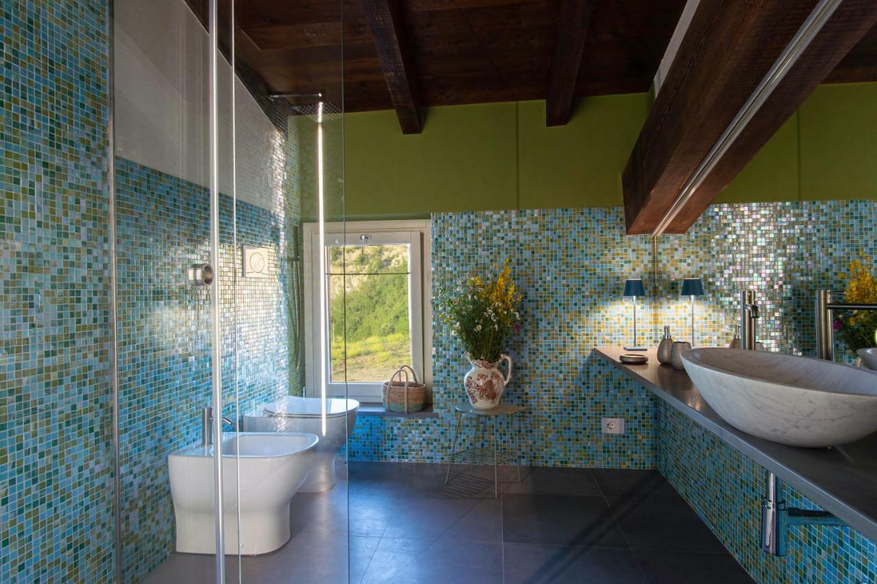 Relais Sant'Ambrogio Vila Bobbio Exterior foto