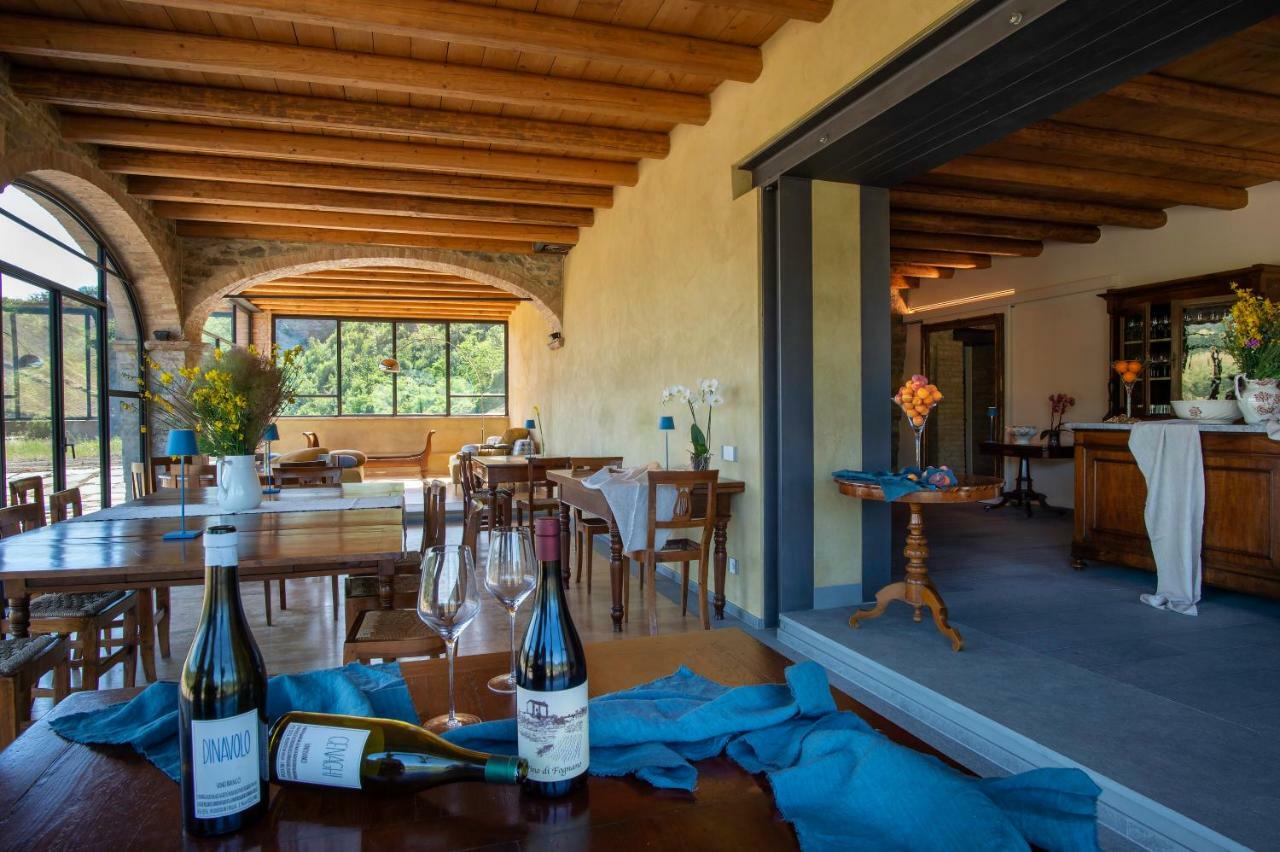 Relais Sant'Ambrogio Vila Bobbio Exterior foto